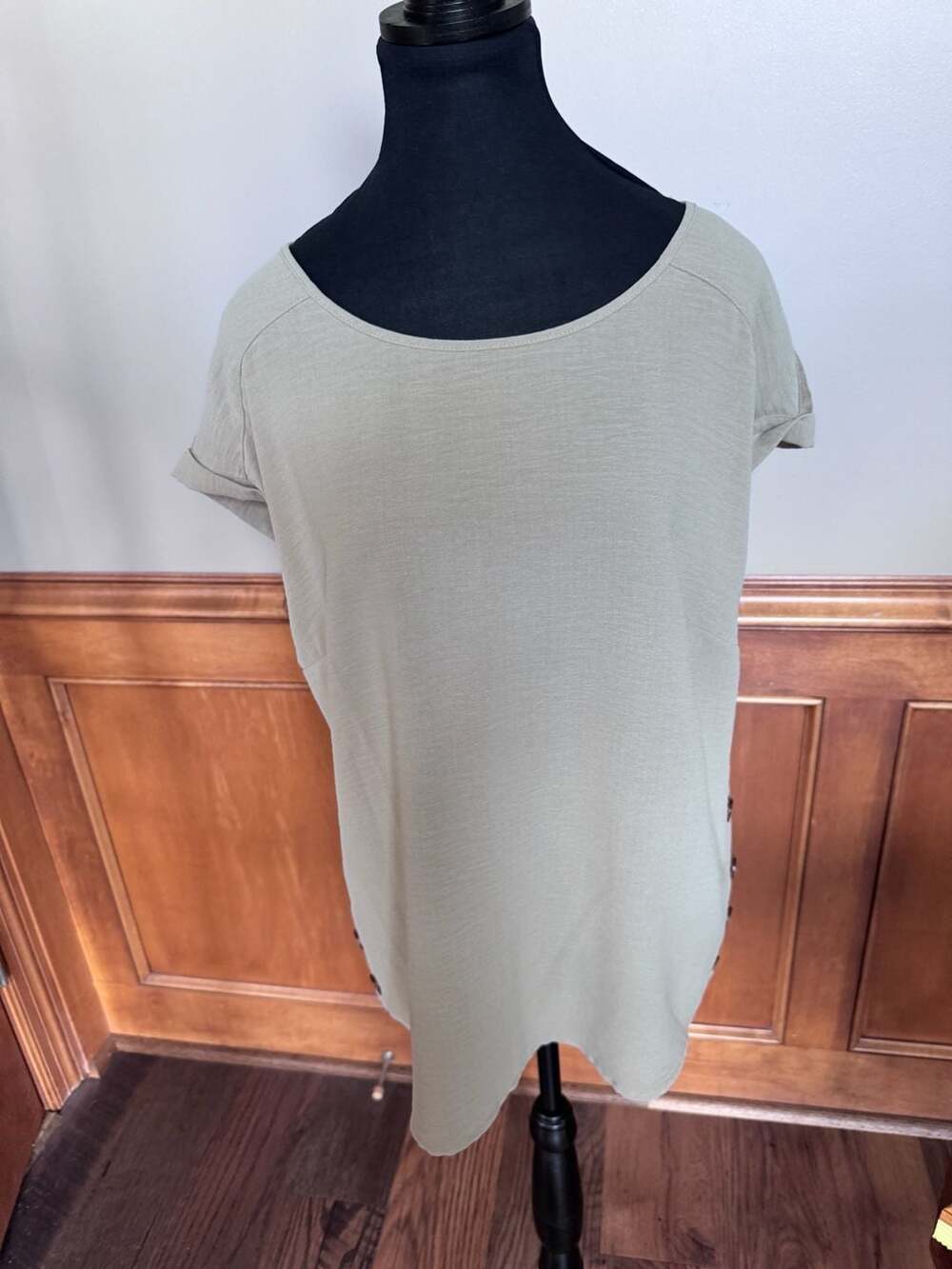 Fortune + Ivy Women Sage Green Cap Sleeve Button Detail Tunic Top XL